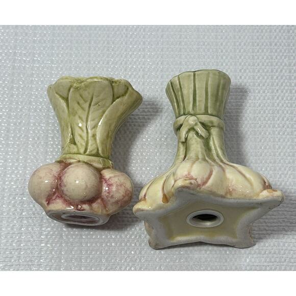 Pair Onion Motif Table Kitchen kitschy Salt & Pepper Shakers Made In Italy - Picture 8 of 13